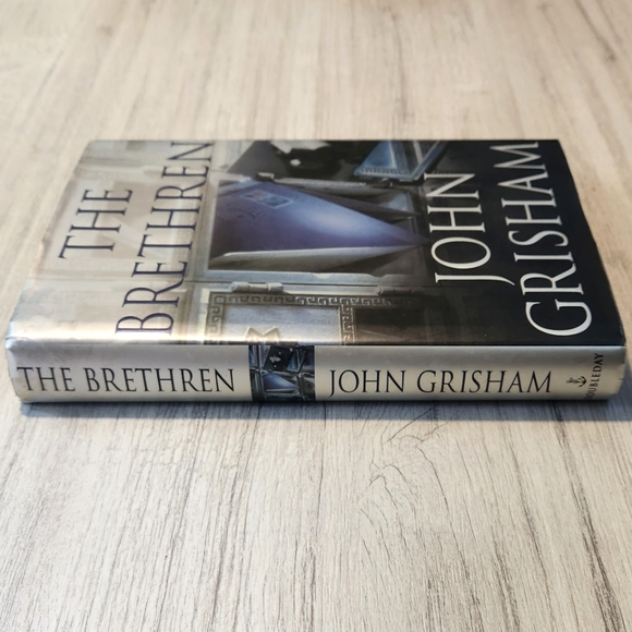 The Brethren by John Grisham - Picture 3 of 9